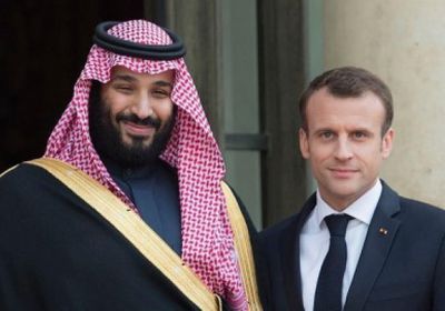 ولي العهد السعودي يبحث مع ماكرون مستجدات الأوضاع