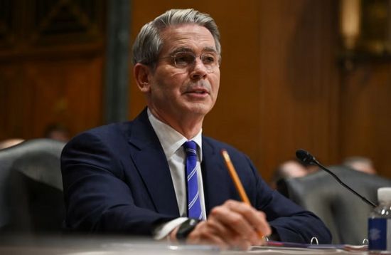 وزير الخزانة الأمريكي يستبعد زيادة الضرائب لتمويل الحرب