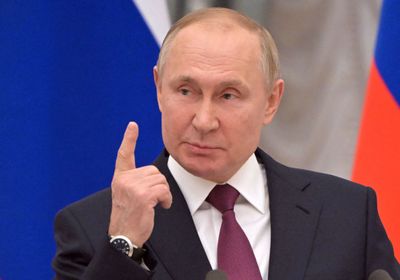 بوتين يوجه الحكومة لاتخاذ "قرارات متوازنة" بشأن إيرادات الطاقة