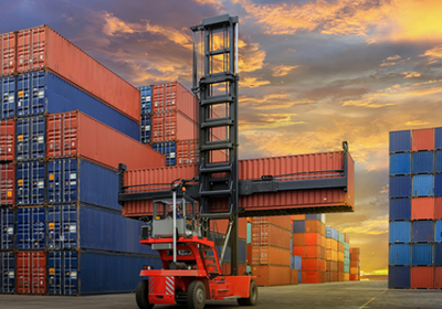 واردات السعودية السلعية تسجل مستوى قياسياً في الربع الرابع