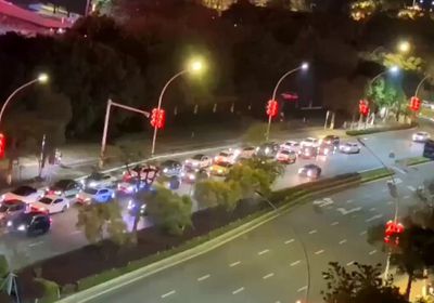 طوابير أمام محطات الوقود في الصين استباقاً لزيادة في الأسعار