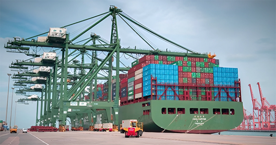 قفزة في فائض الميزان التجاري غير النفطي للسعودية مع دول الخليج