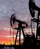 هبوط النفط بنحو 11% عقب تأجيل ترامب للضربات ضد إيران