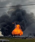 عاجل.. انفجار هائل في مصفاة نفط بولاية تكساس