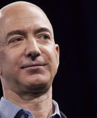 "بيزوس" يسعى لجمع 100 مليار دولار لإطلاق "مركبة تحول صناعي"