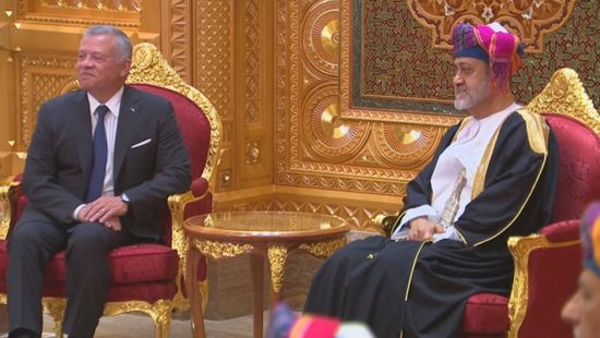 العاهل الأردني وسلطان عُمان يبحثان سبل خفض التصعيد في الإقليم