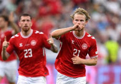 هوج يطرق باب المنتخب الدنمركي بثقة بعد تألق أوروبي لافت