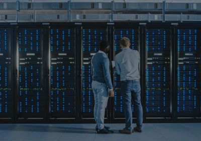 أمريكا: تباطؤ وتيرة تشييد مراكز البيانات بسبب الكهرباء