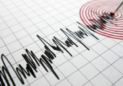 زلزال بقوة 4.6 ريختر يضرب الساحل الشمالي لإيطاليا