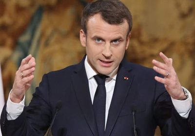 ماكرون يطالب إيران بالتفاوض وخفض التصعيد