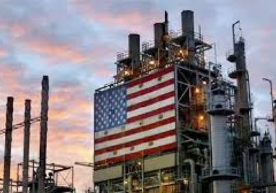 ارتفاع مخزونات النفط الخام والمنتجات المكررة بالولايات المتحدة