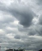 منخفض جوي ينذر بهطول أمطار متفاوتة في الجنوب