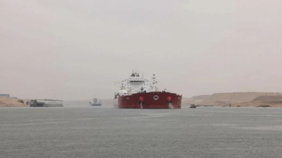 قناة السويس تؤكد: الملاحة تسير بشكل طبيعي