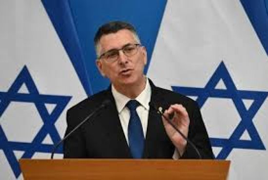 وزير إسرائيلي يطالب بتصنيف حزب الله منظمة إرهابية