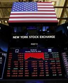 افتتاح مؤشرات الأسهم الأمريكية على انخفاض