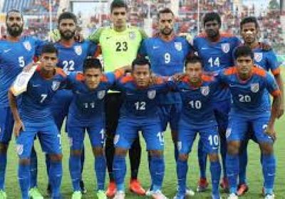 منع مدرب ولاعبي الهند من دخول ملعبهم بسبب تأخر دفع رسوم