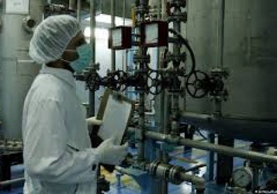 مصادر: غلاة المحافظين في إيران يكثفون دعواتهم لامتلاك قنبلة نووية