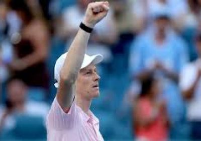 سينر يتجاوز تيافو دون عناء ويتأهل لقبل نهائي ميامي