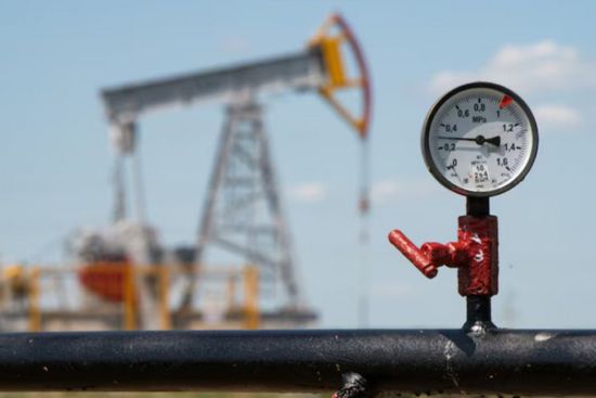 أسعار النفط تقفز بنسبة 5% مع تعثر مفاوضات التهدئة