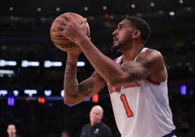 هورنتس يواصل صحوته المتأخرة في دوري السلة الأمريكي بفوزه على نيكس