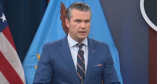 وزير الحرب الأمريكي يحذر: صواريخ إيران قادرة على ضرب لندن