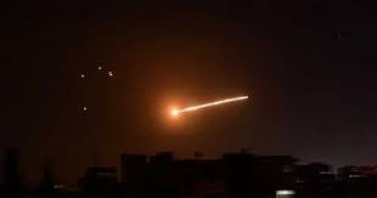 الدفاعات الإماراتية تتصدى لاعتداءات صاروخية إيرانية