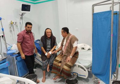 الحالمي يطمئن على الحالة الصحية لرئيس "انتقالي الضالع" 