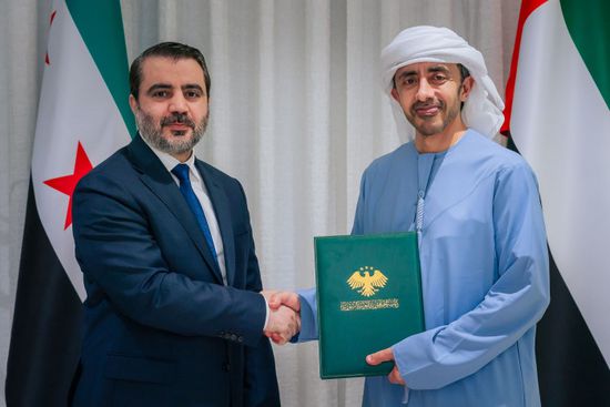 تسلمها عبدالله بن زايد.. رئيس الإمارات يتلقى رسالة خطية من نظيره السوري