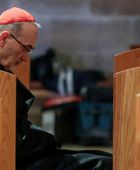 الاتحاد الأوروبي يندد بمنع إسرائيل قداس أحد الشعانين في كنيسة القيامة