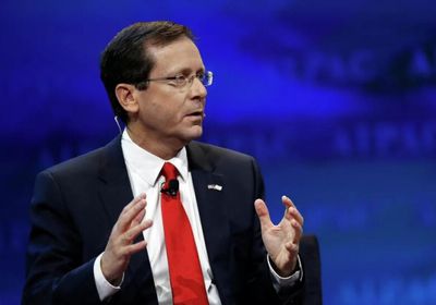 رئيس إسرائيل: نأسف لمنع بطريرك القدس من دخول كنيسة القيامة