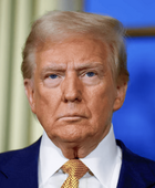 وزارة الخزانة تضع توقيع ترامب على العملات الورقية