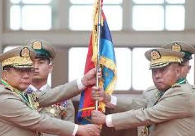 انتخاب قائد المجلس العسكري البورمي نائبا للرئيس