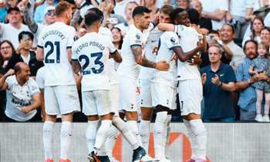 توتنهام هوتسبير يعين روبرتو دي تسيربي مدربا للفريق