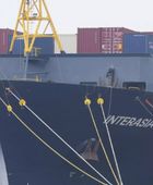 الخزانة الأمريكية تعلن رفع العقوبات عن 3 سفن تحمل العلم الروسي