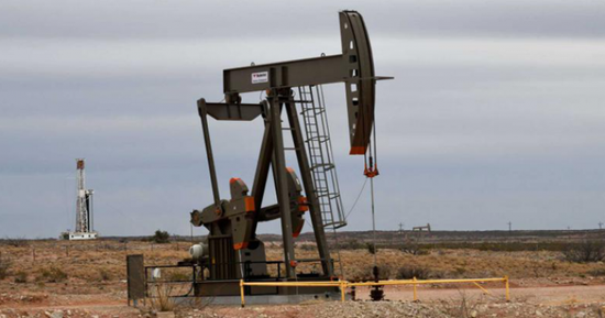 تراجع أسعار النفط عالميا مع ترقب بيانات المخزونات