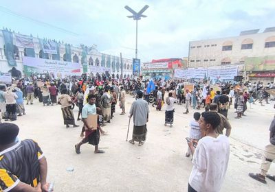 مواطنون غاضبون يعرقلون فعالية إخوانية في المكلا