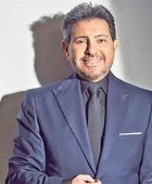 استقرار الحالة الصحية لهاني شاكر ونفي شائعات دخوله العناية