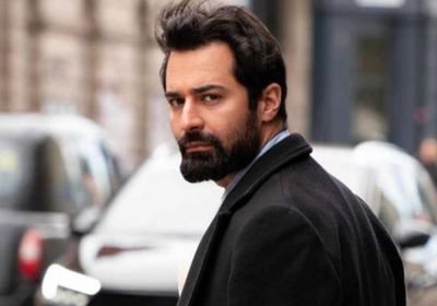 أحمد حاتم يحتفل بزفافه بحضور الأصدقاء والعائلة فقط