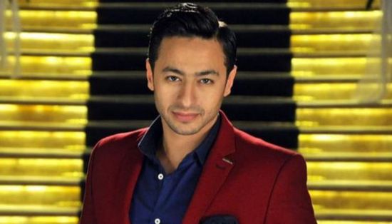 حمادة هلال يتمنى الشفاء العاجل للفنان هاني شاكر