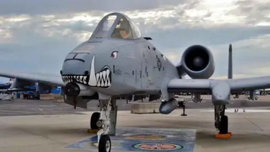 أمريكا تدفع بمقاتلات "A-10" إلى المنطقة