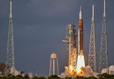 رواد فضاء "أرتيميس 2" ينطلقون نحو القمر