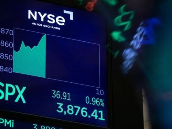 تحذيرات في وول ستريت من تداعيات النزاع الأمريكي الإيراني