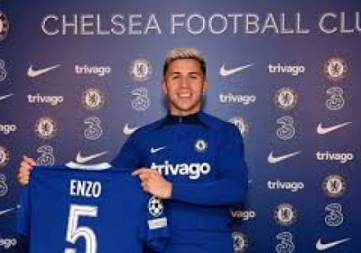 تشيلسي يستبعد فرنانديز لمباراتين بسبب تصريحات حول مستقبله