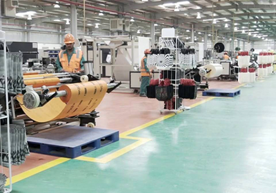 ارتفاع إغلاقات المصانع الفرنسية 30% وسط ضغوط الرسوم الجمركية