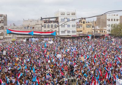الجنوب عصي على الكسر.. ساحات النضال تجدد عهد التحرير والاستقلال