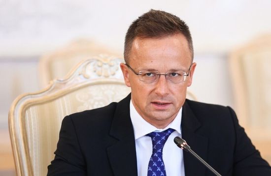 هنغاريا: أوروبا لا تحتاج نصائح بروكسل.. بل رفع الحظر على النفط والغاز الروسي