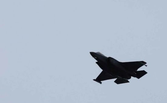 بعد إسقاط مقاتلة في إيران.. أمريكا تؤكد: أنقذنا أحد الطيارين