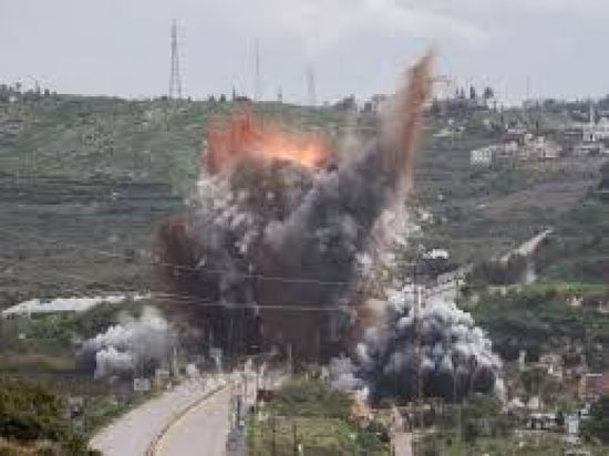 إسرائيل تدمر جسرًا شرقي لبنان