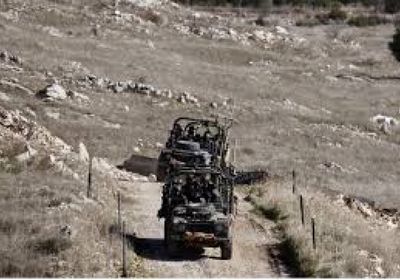 مقتل شاب سوري في استهداف دبابة إسرائيلية لسيارة