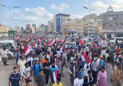 جماهير حضرموت تتمسك بدولة الجنوب وتتحدى الرصاص بسلميتها